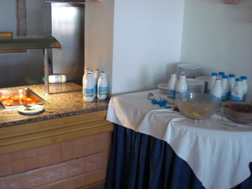 Um 9.09 Uhr etwas zum Frühstück? Hotel Meninx Djerba