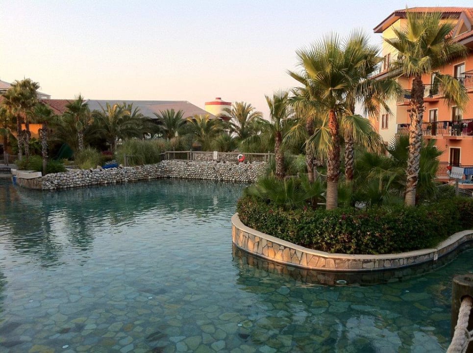 Wellenbecken Club Grand Aqua