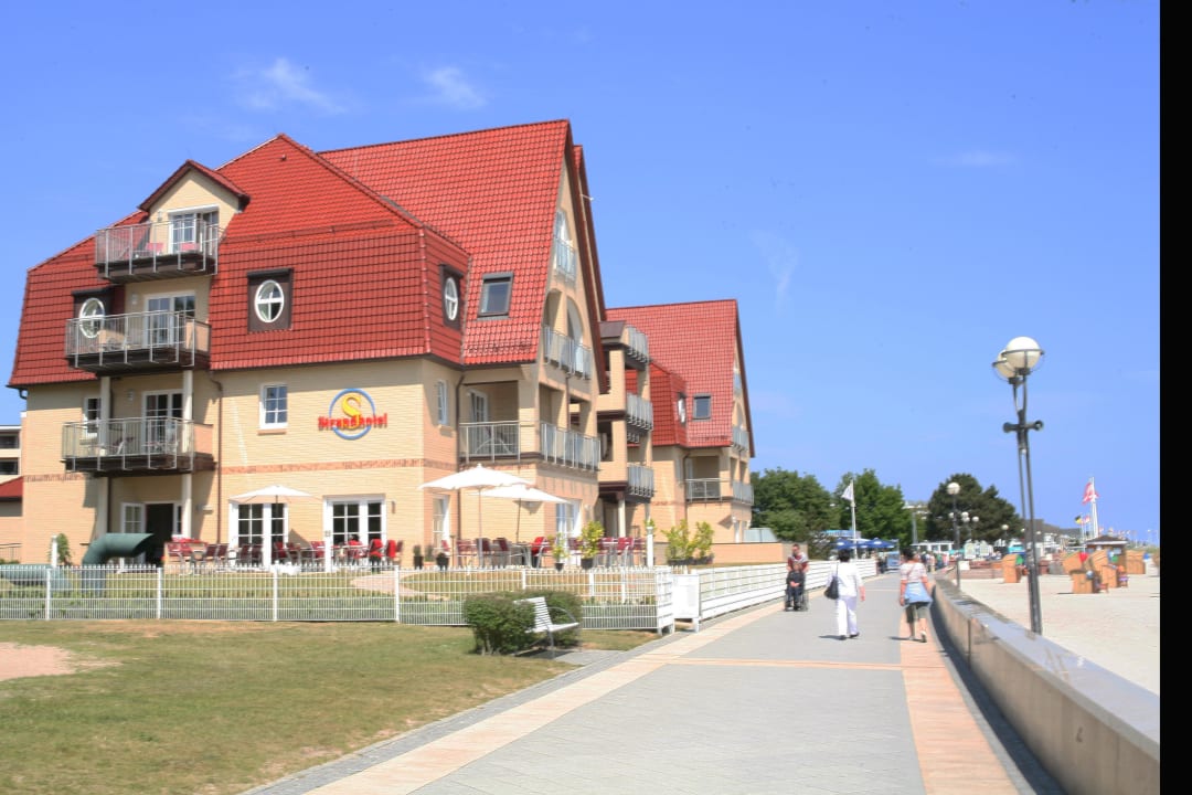 "Das schöne Strandhotel in..." Strandhotel Grömitz (Grömitz