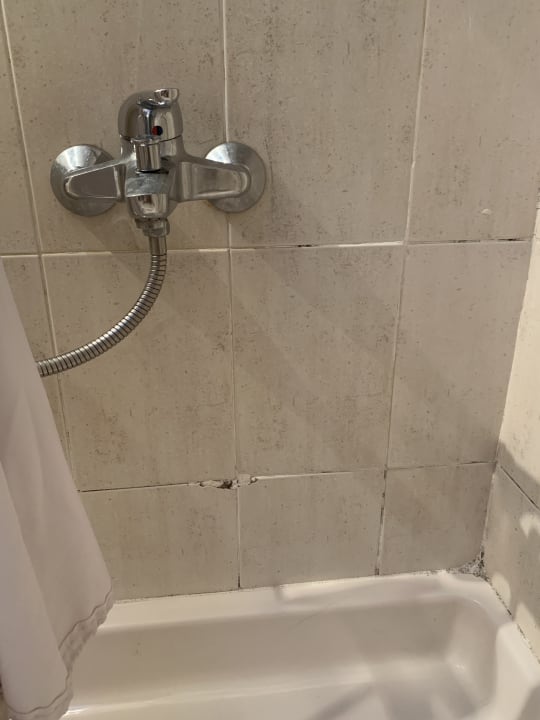 Zimmer Brayka Bay Resort