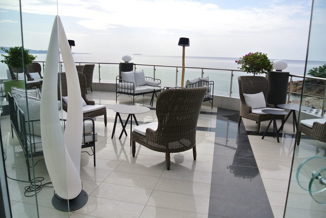 Lobbyterrasse Blue Dream Palace