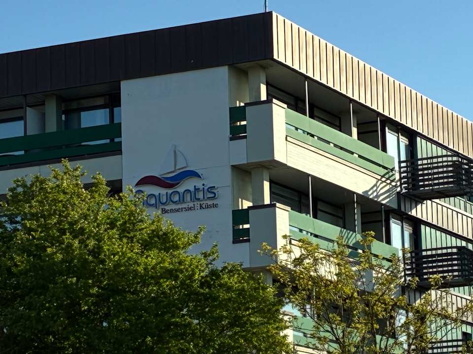Außenansicht Aquantis Bensersiel
