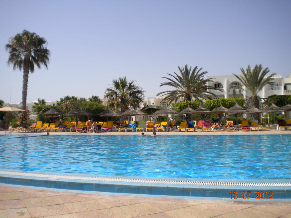 Der Pool war sehr groß Djerba Aqua Resort