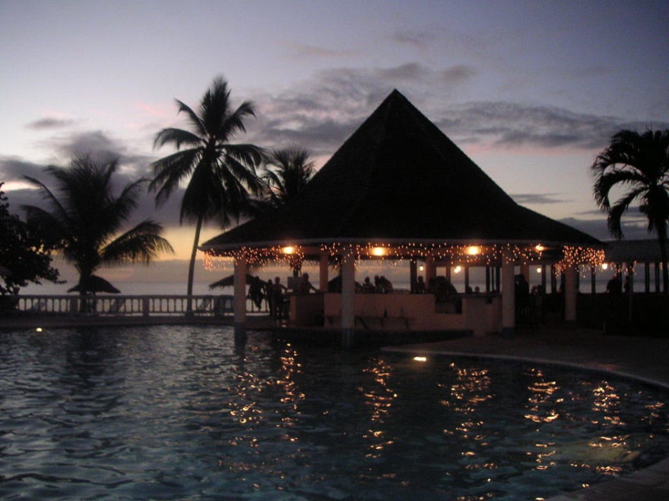 Beach Bar Starfish Tobago Resort