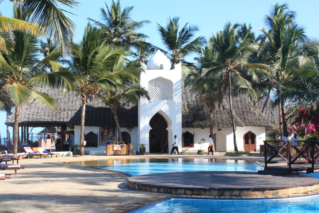 Pool Sultan Sands Island Resort & Spa