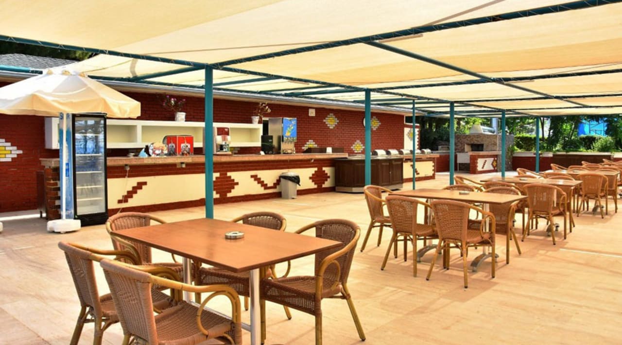 Gastro Mira Meridia Beach Hotel