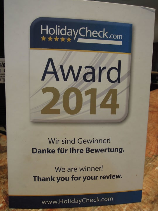 Holiday-Check-Auszeichnung Hotel Serrano Palace