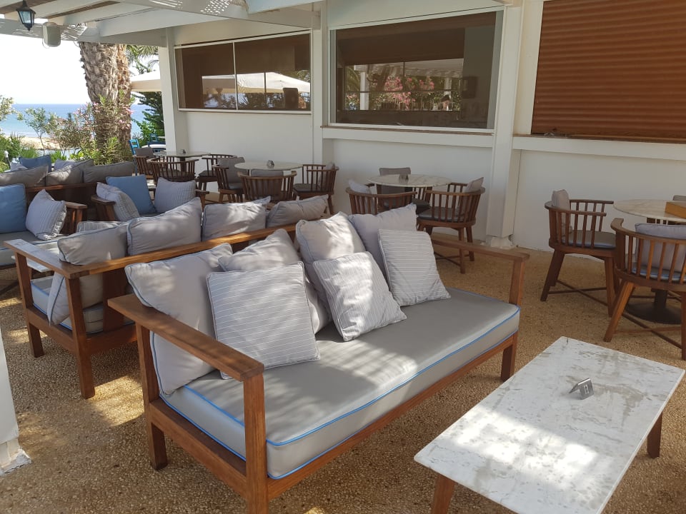 Gastro Crystal Springs Beach Hotel