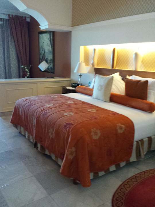 Das grosse bequeme Bett JOIA Paraiso by Iberostar