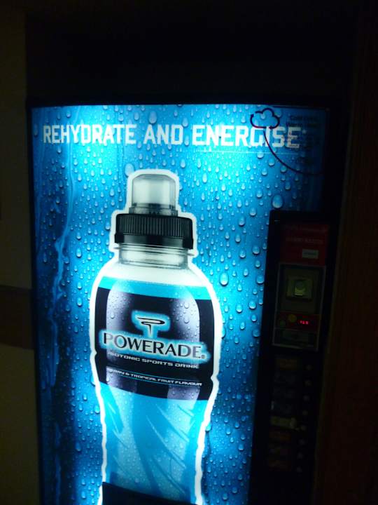 Automat Hilton East Midlands Airport