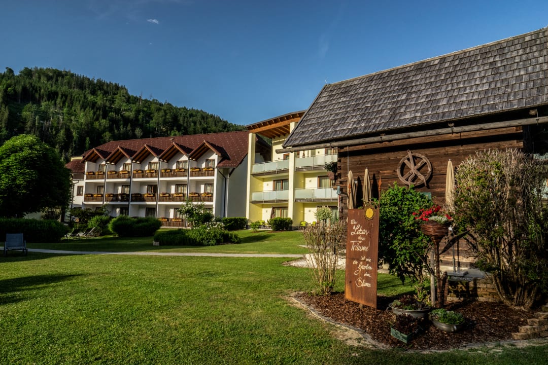 Außenansicht Relax & Wanderhotel Poppengut