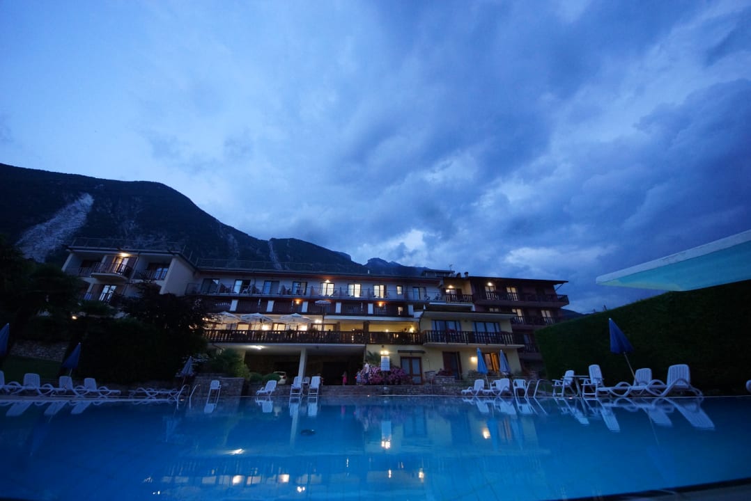 Außenansicht Park Hotel Val Di Monte