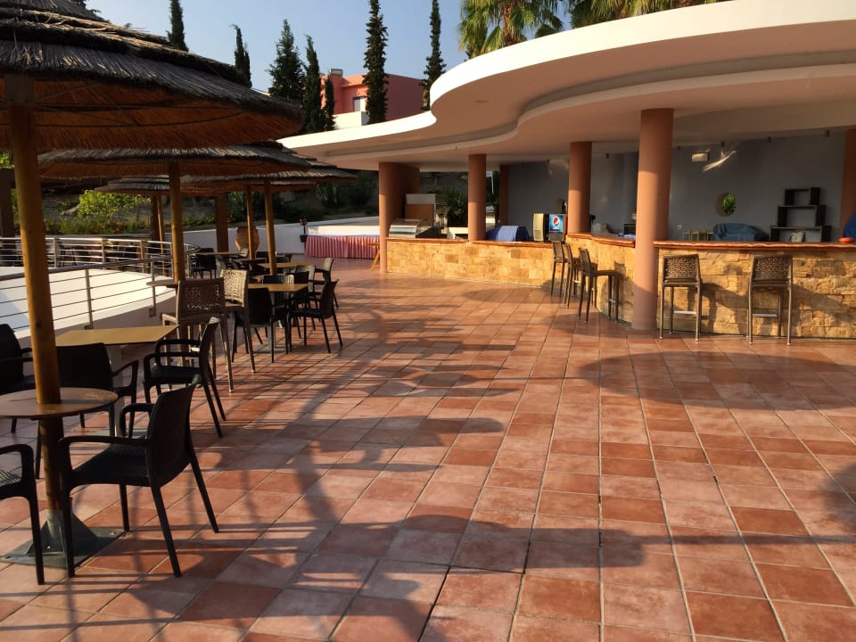 Baranlage alltoura Club Hotel Porto Angeli Beach Resort