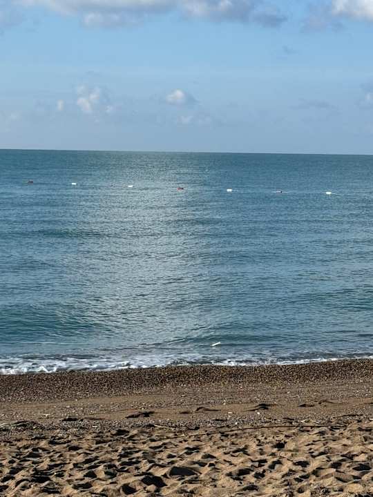 Strand Saturn Palace Resort Hotel