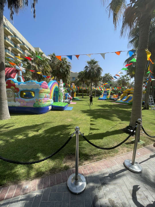 Pool Rixos The Palm Hotel & Suites