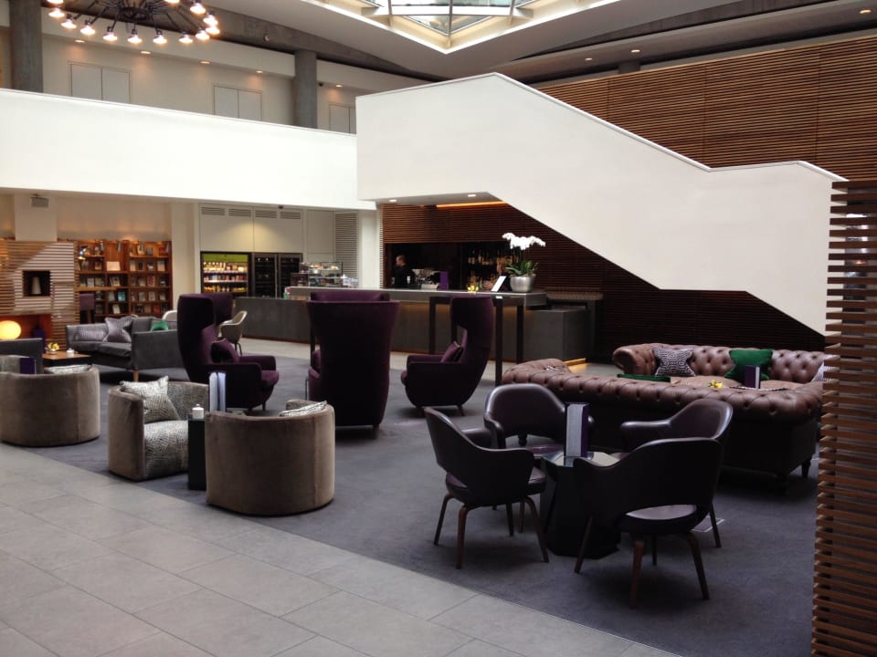 Eingangsbereich DoubleTree by Hilton Hotel London - Tower of London