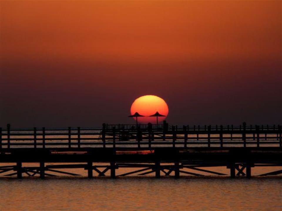 6:10 Sonnenaufgang Cleopatra Luxury Resort Makadi Bay