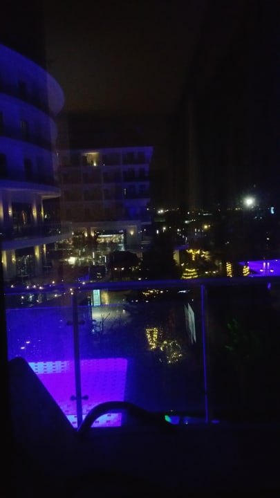 Ausblick Commodore Elite Suites & Spa - Adults only