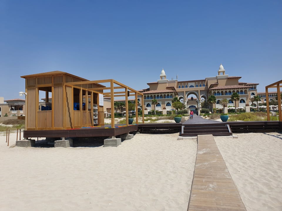 Strand Rixos Premium Saadiyat Island