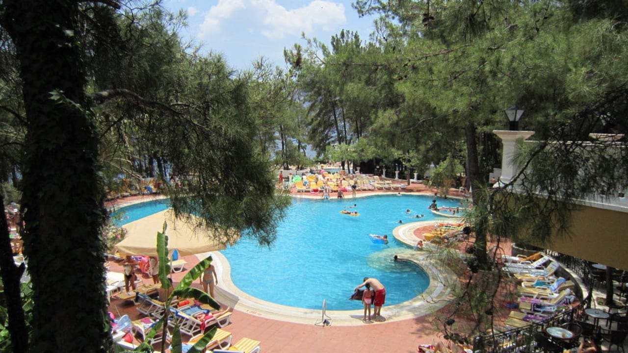 Basen Grand Yazici Club Marmaris Palace