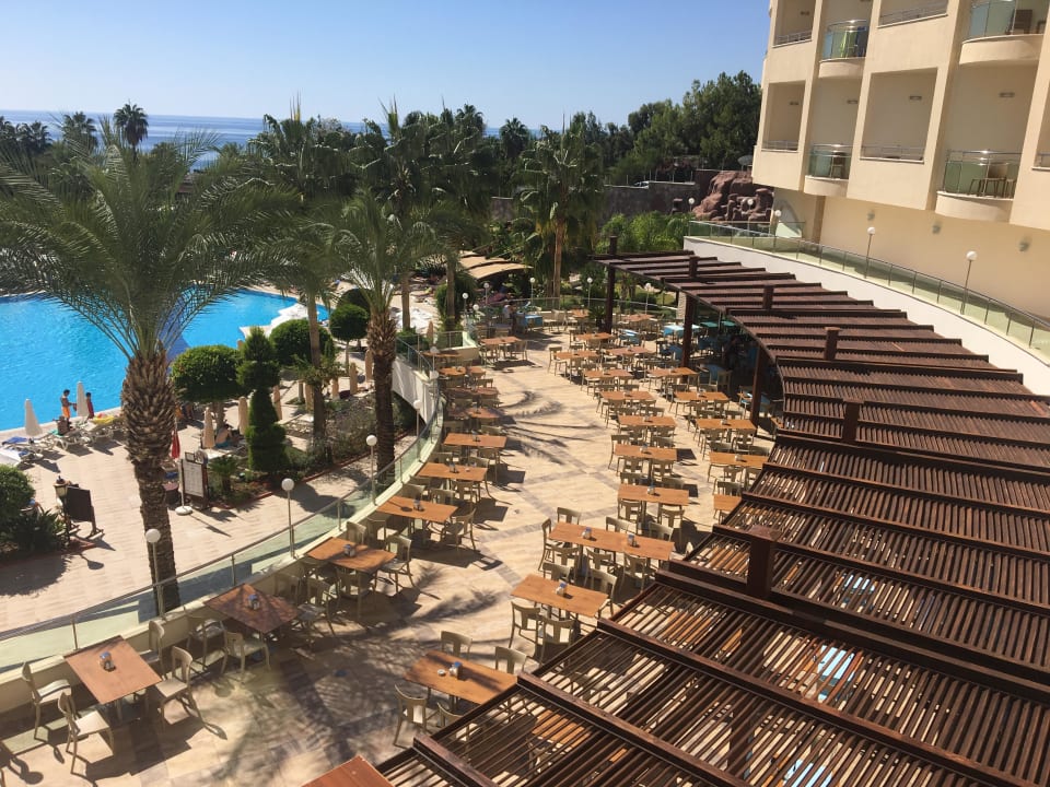 Restaurantterrasse Saphir Resort & Spa
