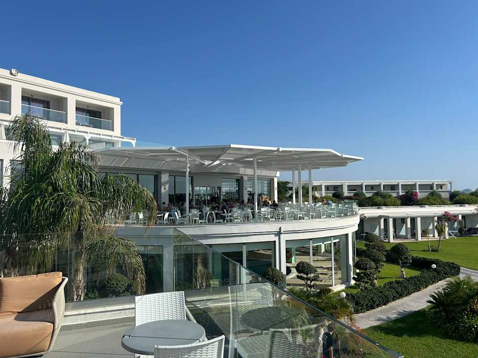 Gastro Asterias Beach Resort