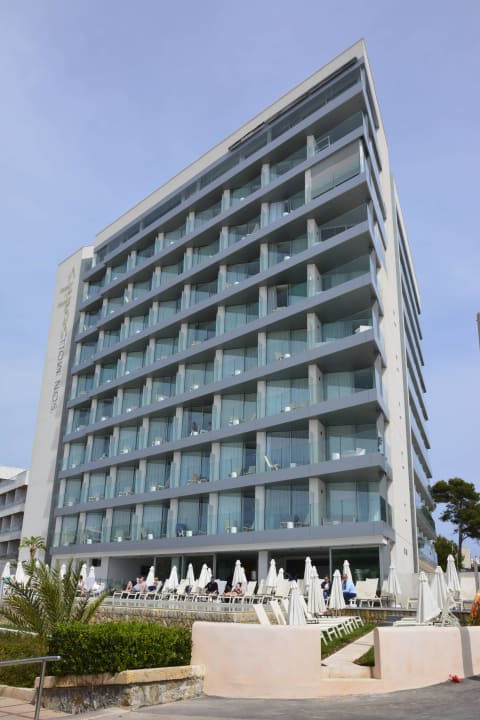 Hotel von außen Son Moll Sentits Hotel & Spa