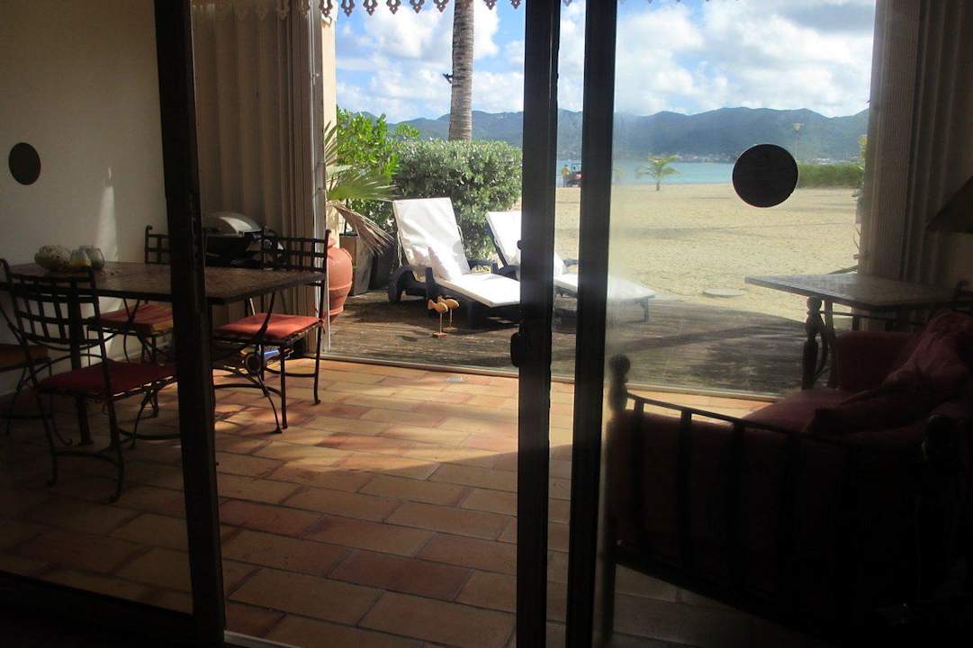 Terrasse Hotel Nettlé Bay Beach Club