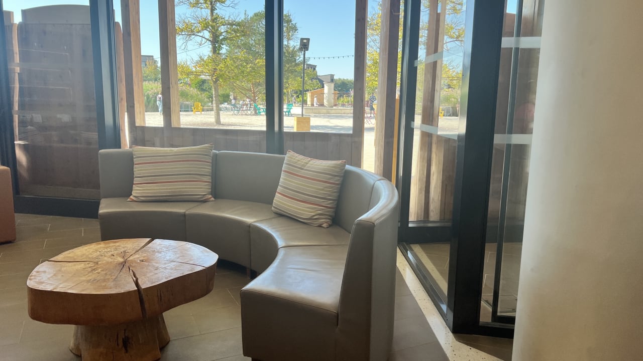 Lobby Hotel Novotel Marne La Vallée Collégien