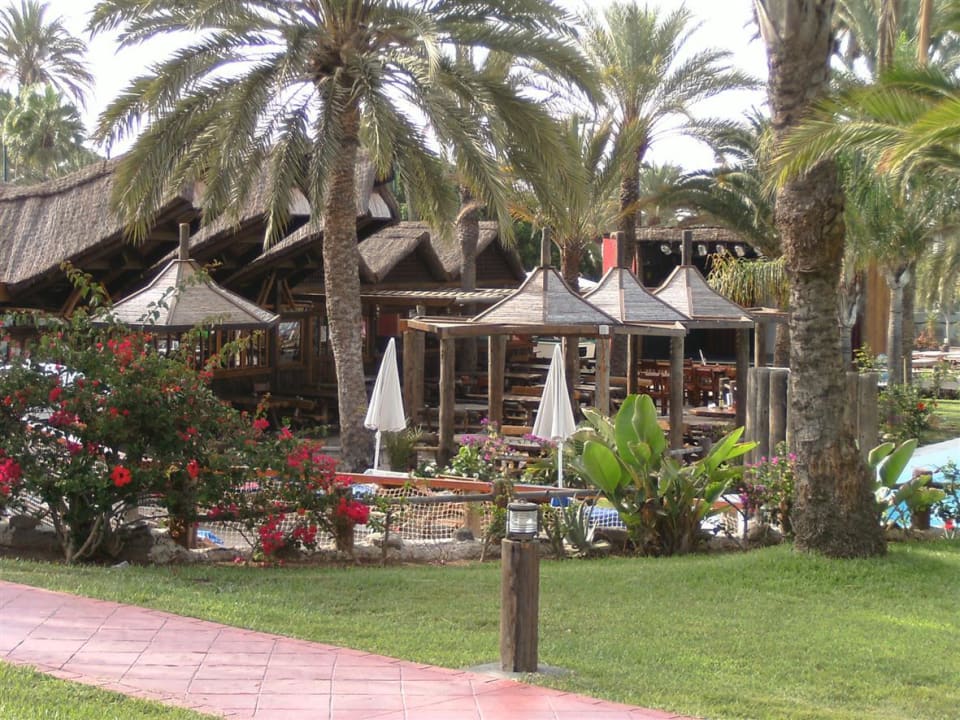 Poolbar/Restaurant HL Miraflor Suites Hotel