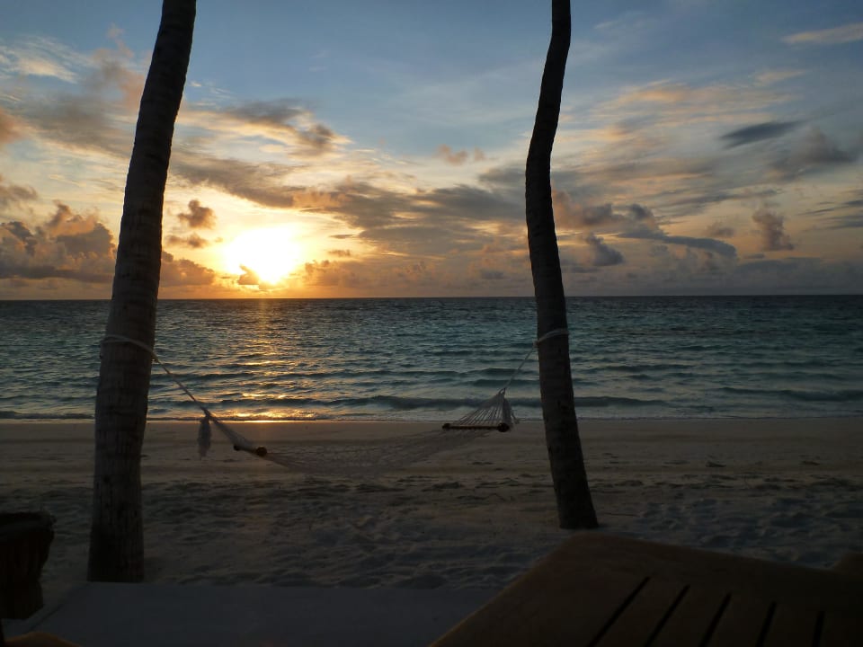 Sonnenuntergang Veligandu Maldives Resort Island
