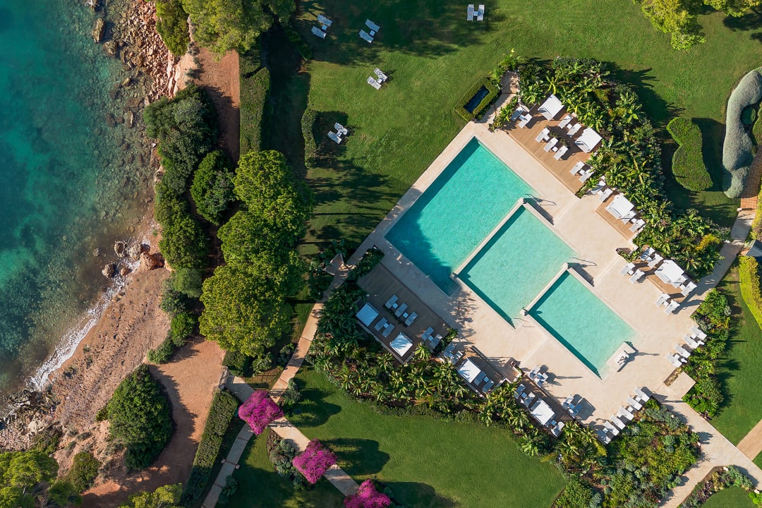 Pool The St. Regis Mardavall Mallorca Resort