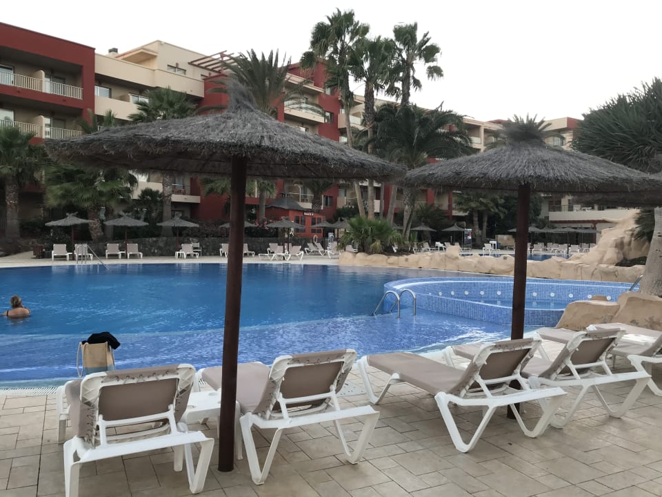 Pool Elba Carlota Beach & Golf Resort