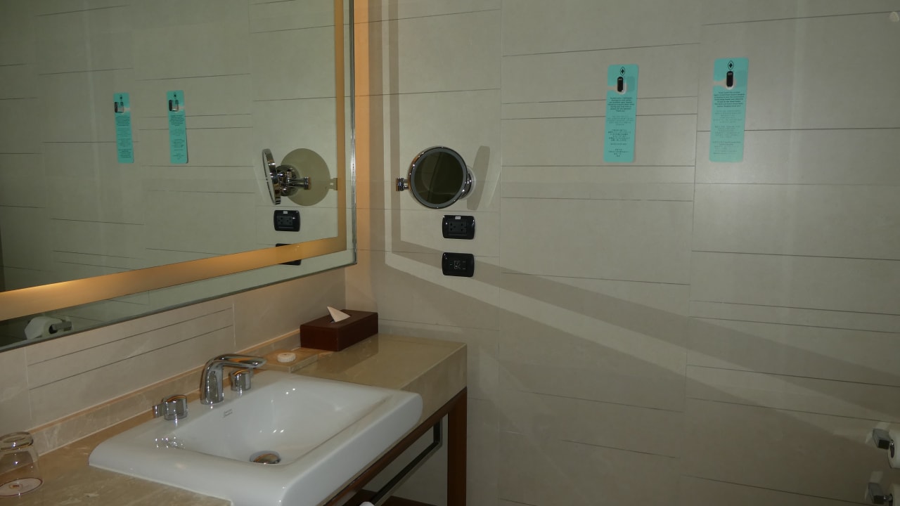 Das Bad Eastin Grand Hotel Sathorn