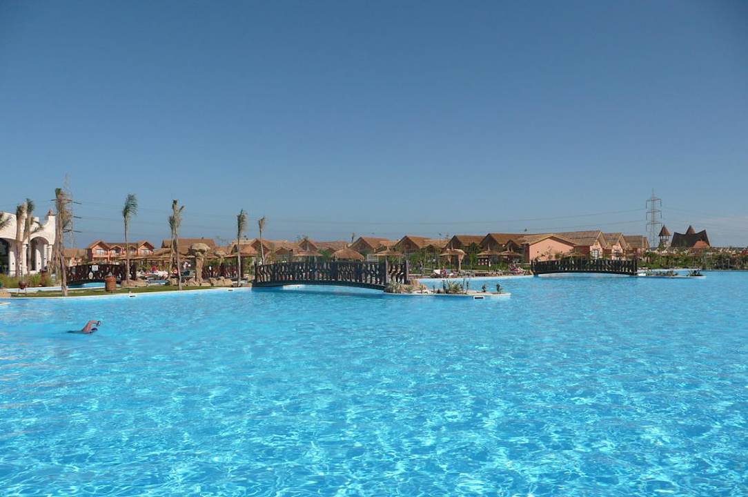 Wasser so weit das Auge reicht Pickalbatros Jungle Aqua Park Resort - Neverland Hurghada