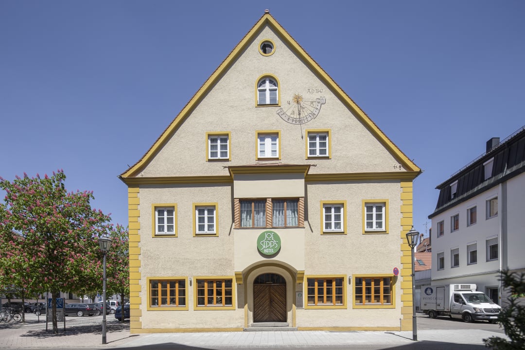 Außenansicht JOESEPP´S HOTEL am Hallhof
