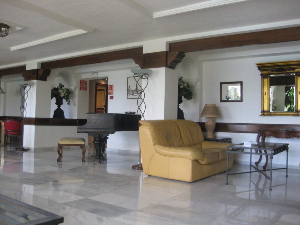 Hotellobby Hotel MS Tropicana