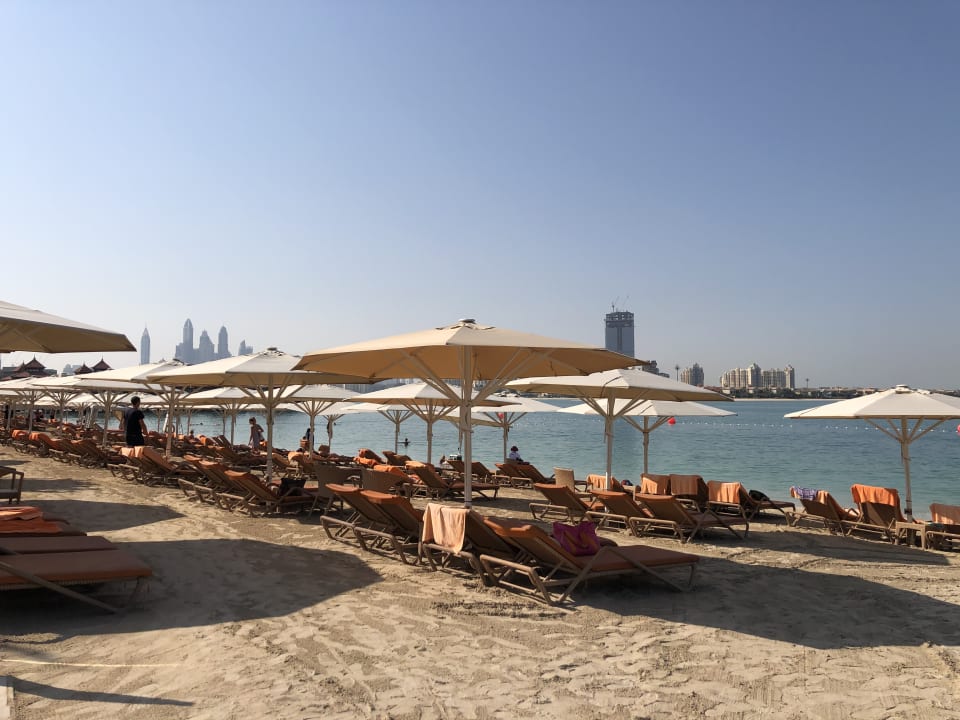 Strand Anantara The Palm Dubai Resort