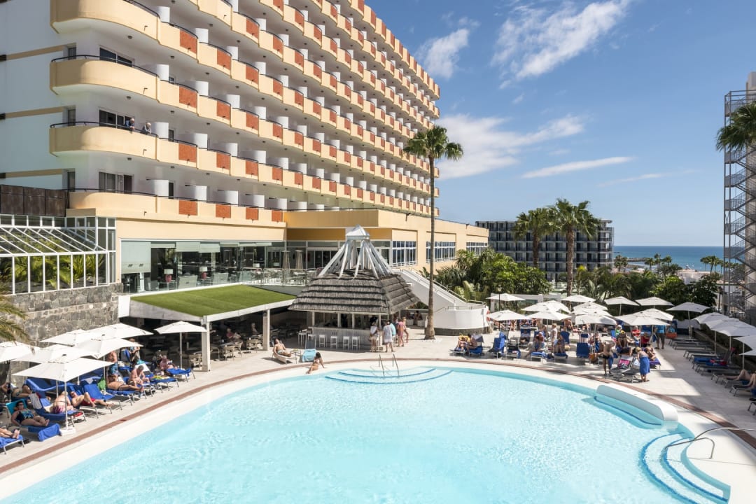 Pool allsun Hotel Lucana