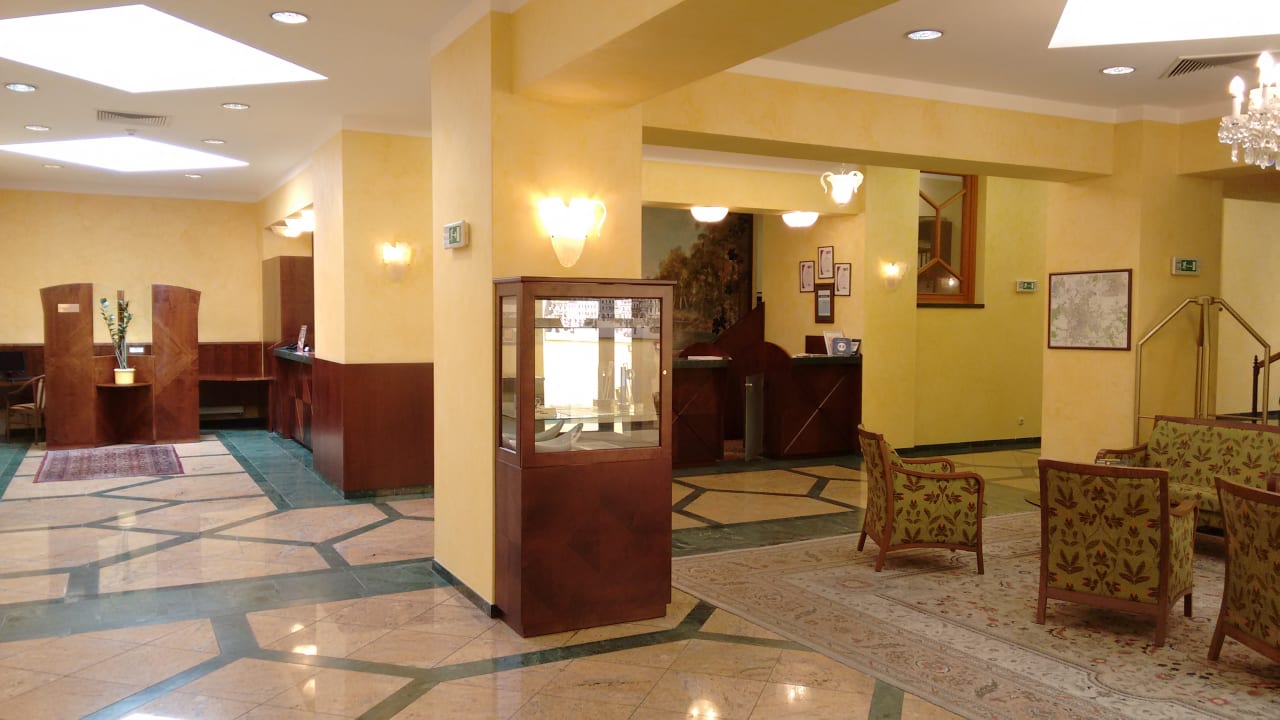 Lobby Grandhotel Zvon
