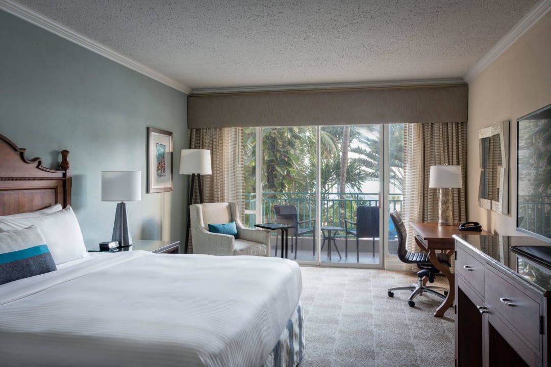 King Pool View Hotel San Juan Marriott Resort & Stellaris Casino