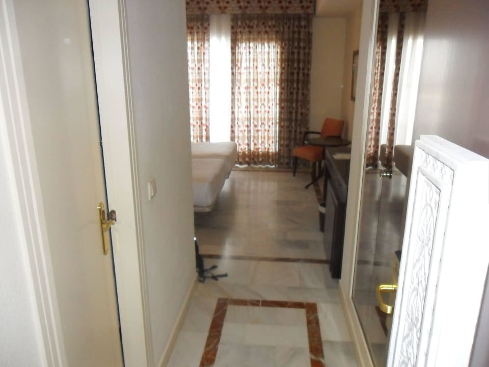 Vorzimmer Abades Benacazón Hotel