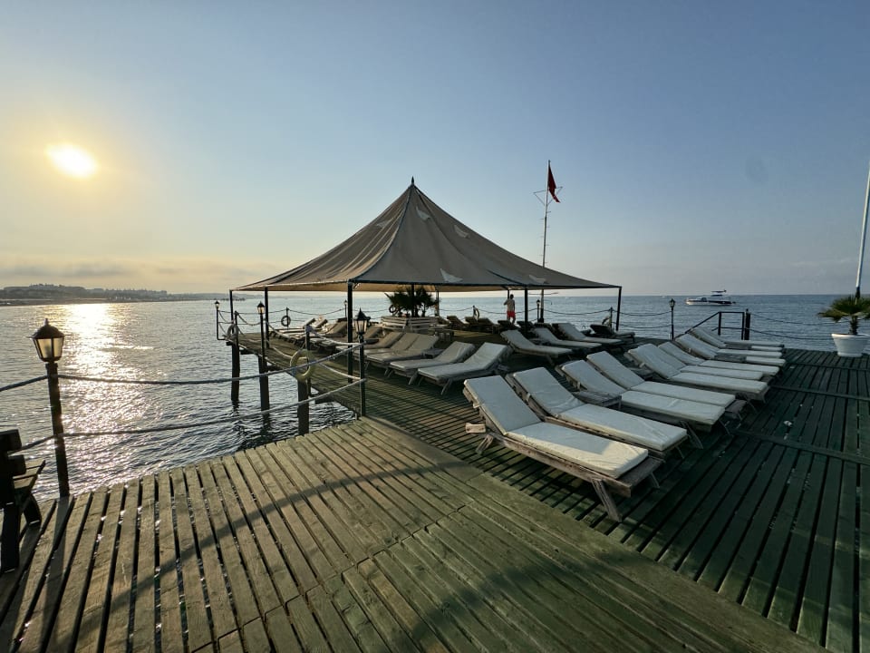 Strand Hotel Turan Prince