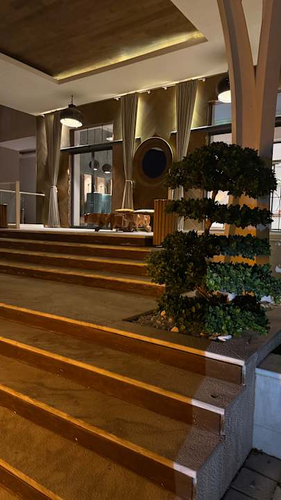 Außenansicht Design Plus Seya Beach Hotel