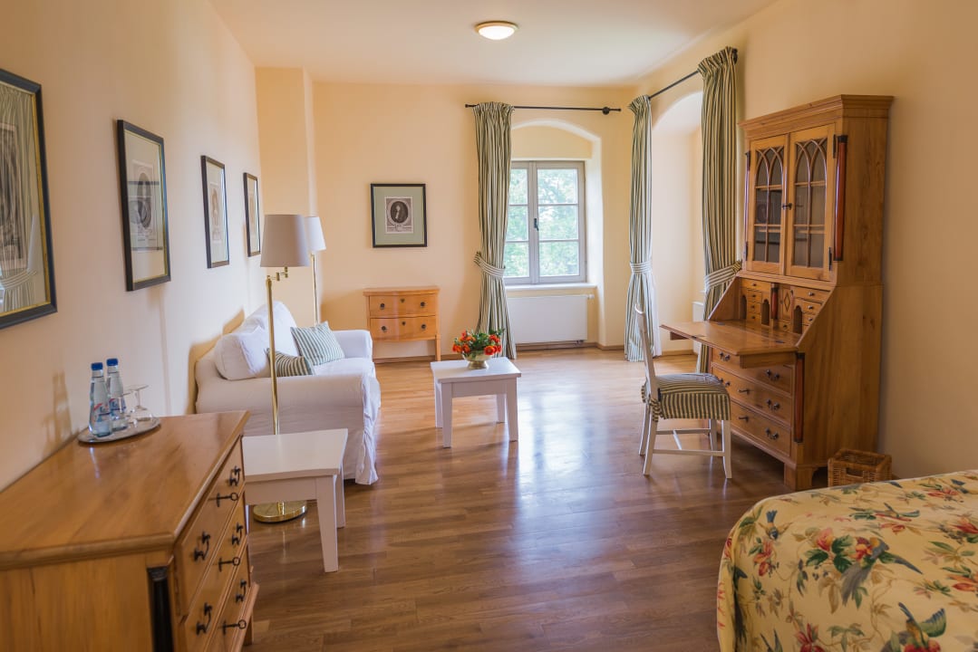 Zimmer Schloss & Gut Ulrichshusen