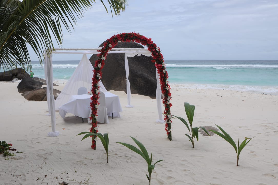 Strand Hilton Seychelles Labriz Resort & Spa