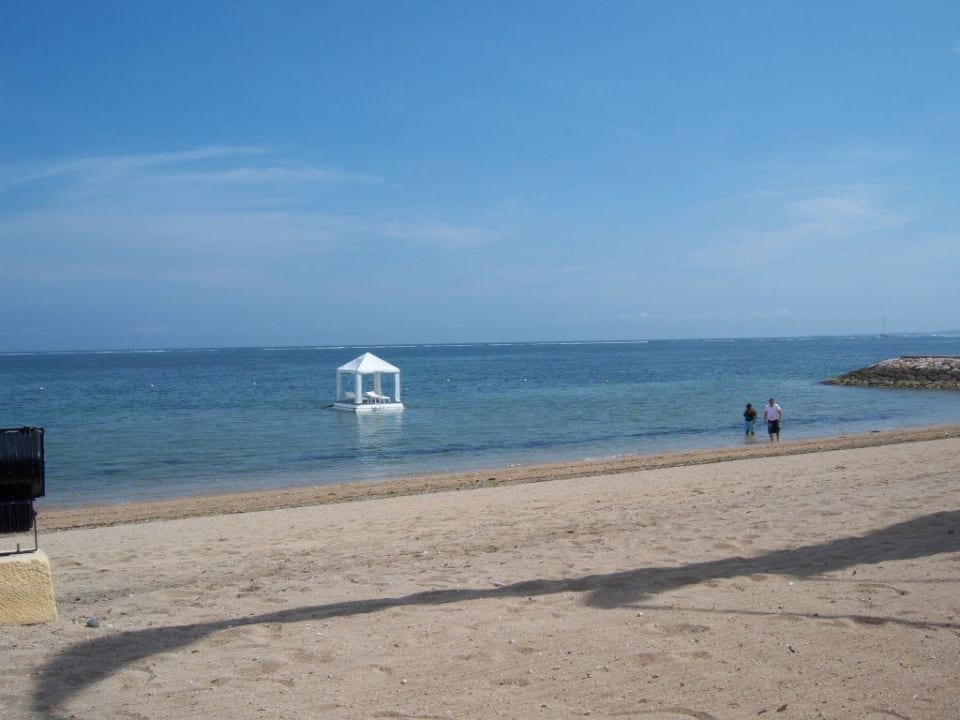 Strand Puri Santrian Puri Santrian