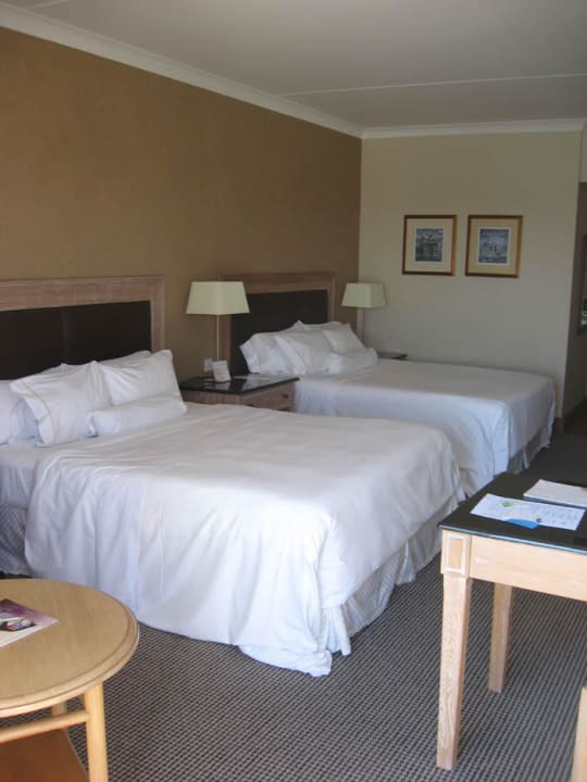 Zimmer im Hotel The Westin Dragonara Resort