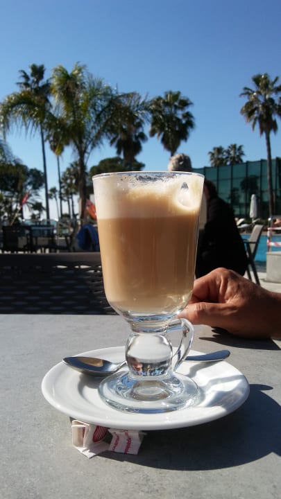Lecker  Acanthus Cennet Barut Collection