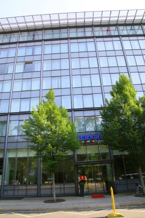 Haupteingang Best Western Plus Hotel Dresden City